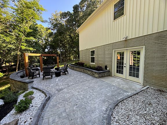 3rd image of 40265 Hidden Meadow Ln #1