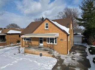 1966 Rossini Blvd, Windsor, ON N8W 4P5