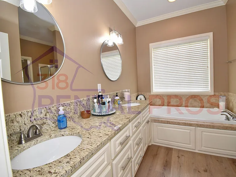 1119 Lisa Ln — Photo 17