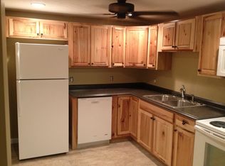 221 W Main St APT A, Radford, VA 24141