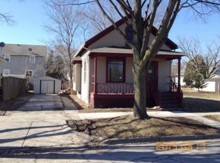 722 Stuart St, Green Bay, WI 54301