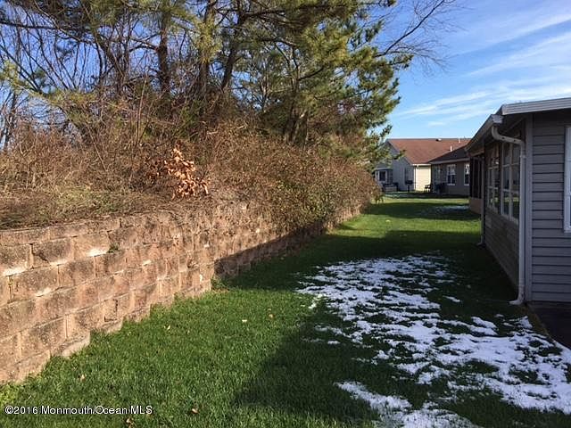 2nd image of 55 Greenbriar Blvd