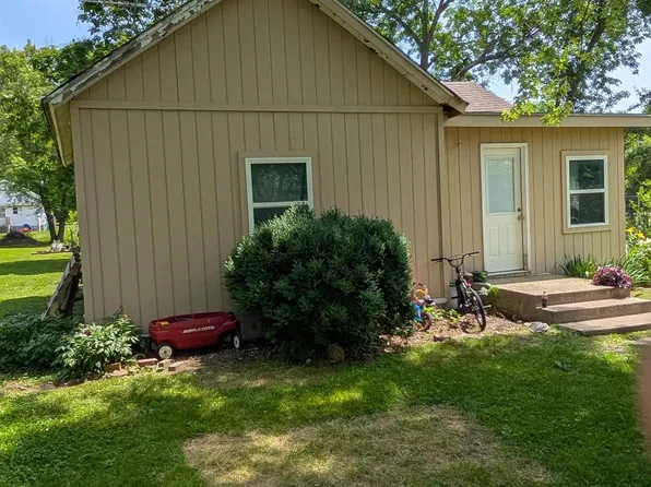 202 Gum St, Garden City, MO 64747