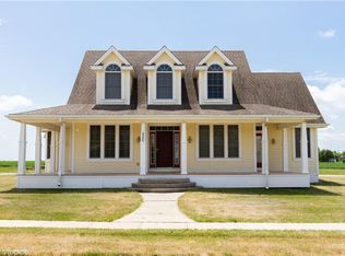 520 Sycamore St, Dallas Center, IA 50063