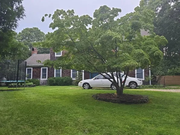 39 Washington Ave, East Hampton, NY 11937