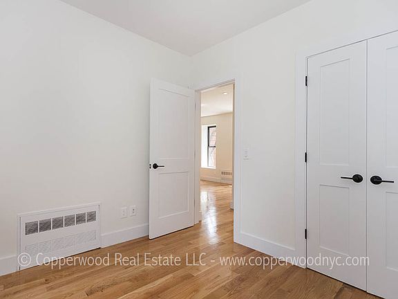 4th image of 315 E 84th St APT 22