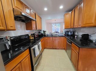 9801 NW 45th Ln #98, Miami, FL 33178