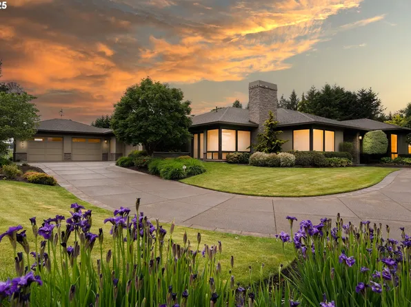 840 Sahalee Ct, Salem, OR 97306