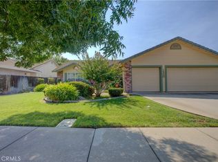 1220 E Donna Dr, Merced, CA 95340
