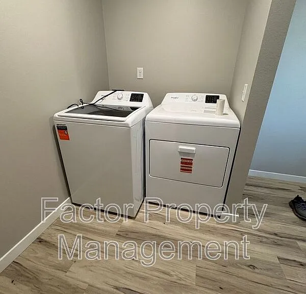 3208 Scotch Ln — Photo 6