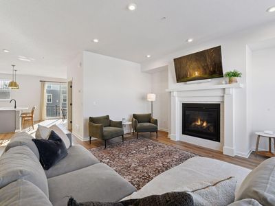 6980 Huckleberry Dr, Excelsior, MN, 55331