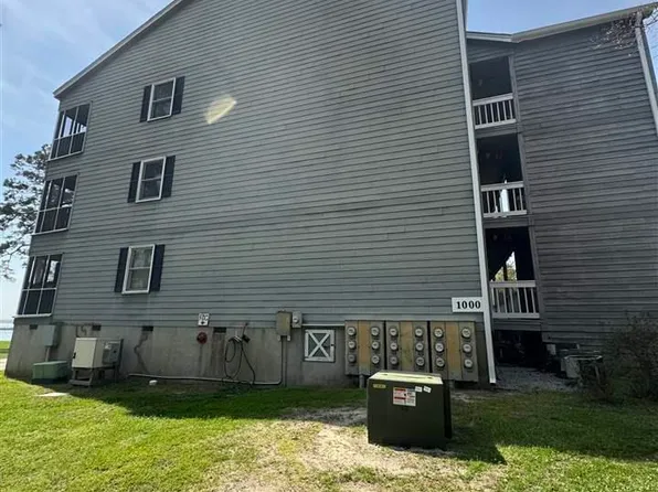 1210 Cypress Dr, Manning, SC 29102