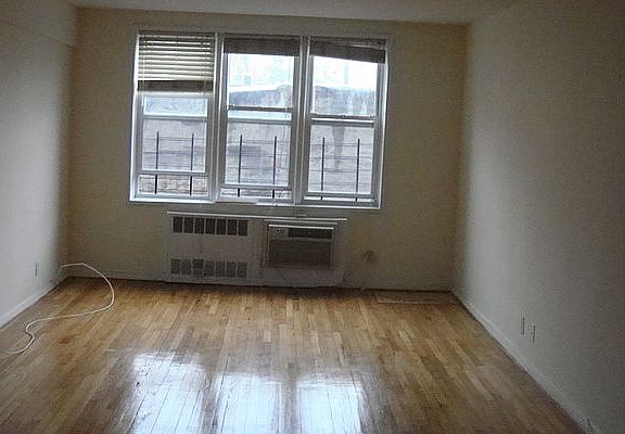 4th image of 86 W 12th St #3FG