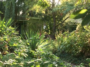 6226 SE Cesar E Chavez Blvd, Portland, OR 97202