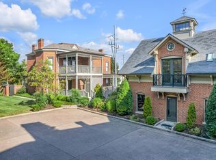 300-304 Madison Pl, Lexington, KY 40508