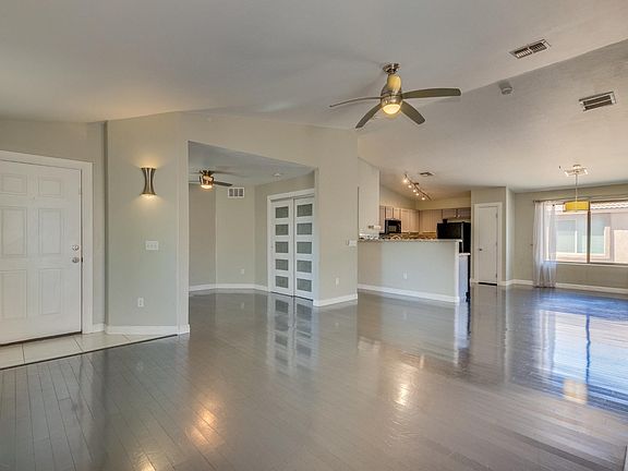 4th image of 11102 W Willow Field Dr