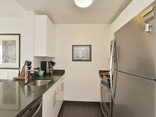 Rented by Cooper & Cooper Real Estate | media 14