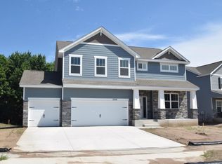 13106 Bauer Dr N, Champlin, MN 55316