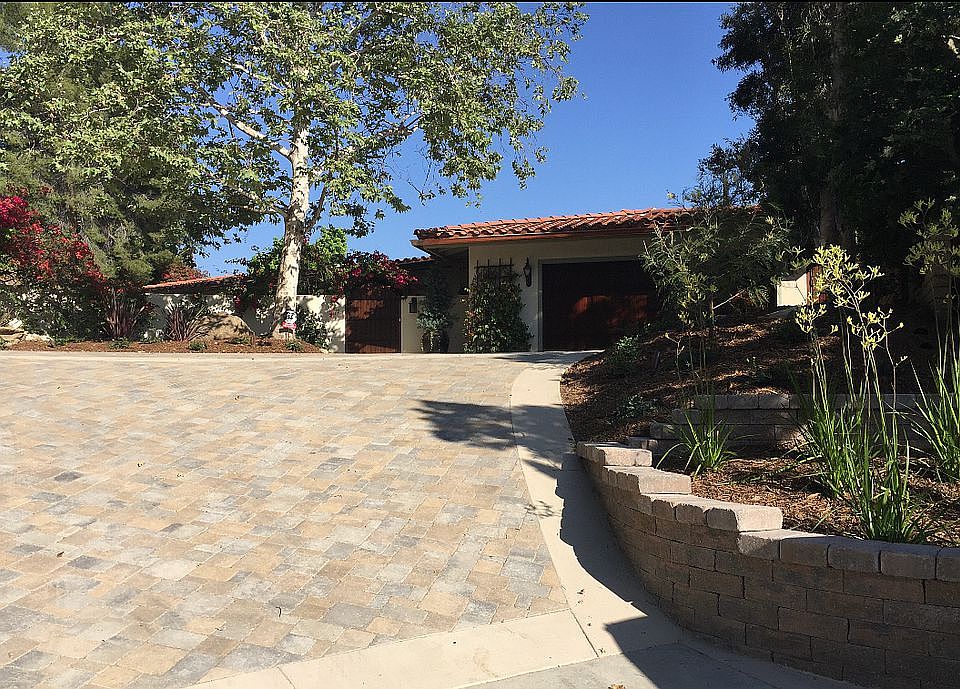 1st image of 501 Venado Vista Dr