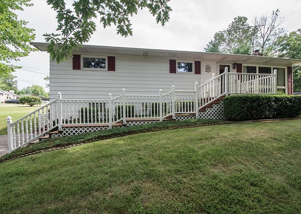 1st image of 12 Linda Ave