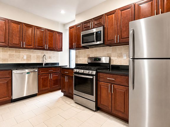 4th image of 300 Fort Washington Ave #36B