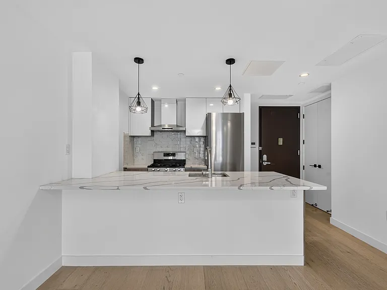 148-37 88th Ave #4M — Photo 8