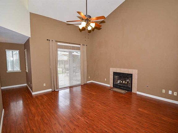 4th image of 8665 N Cedar Ave Unit 117