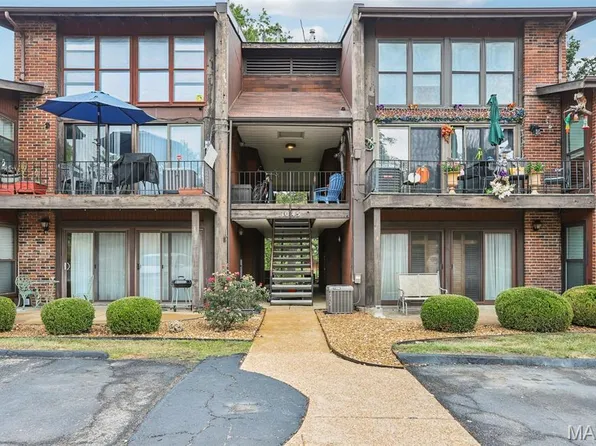 1045 Mersey Bend Dr APT F, Saint Louis, MO 63129