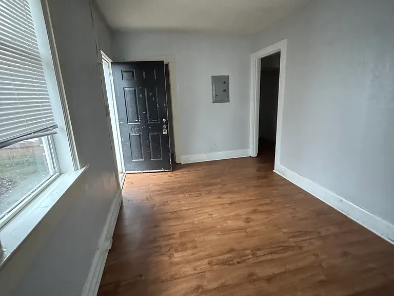 220 E Main St #12 — Photo 9