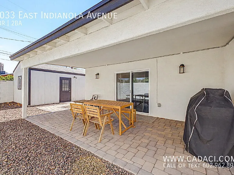1033 E Indianola Ave — Photo 30