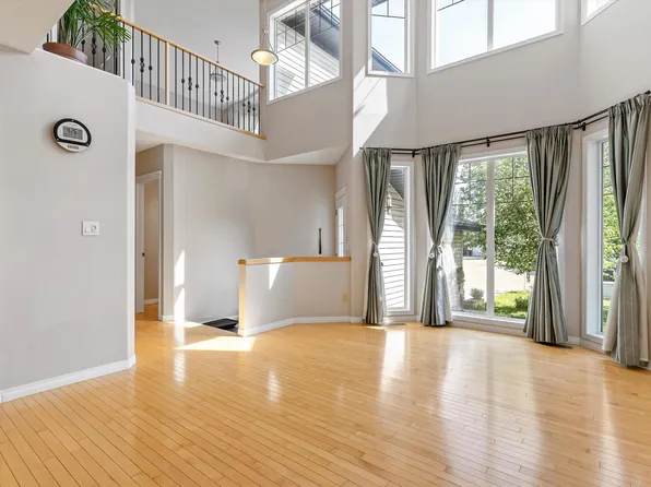 1710 Hodgson Pl NW, Edmonton, AB T6R 3R6