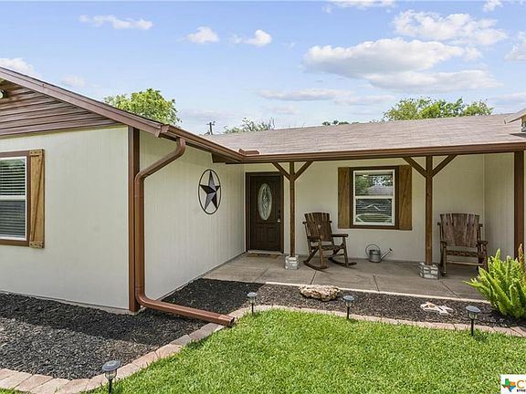 2nd image of 1306 Natasha St