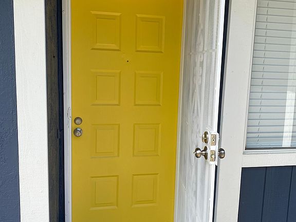 2nd image of 5831 Bamford Dr