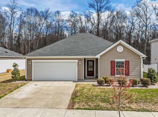 229 Summer Ranch Dr, Fuquay Varina, NC 27526