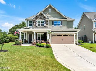 80 Peoples Ct, Hampstead, NC 28443