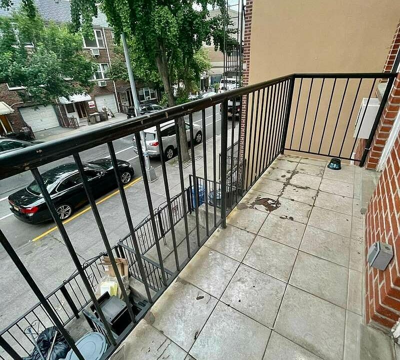 1st image of 25-29 35th St #2F