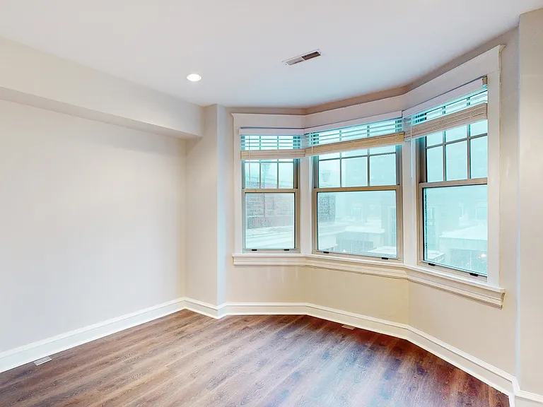 Dining/Living room
