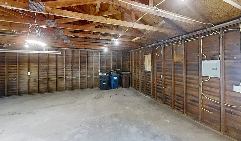 308 Skydale Dr — Photo 18