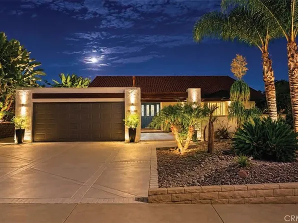 25312 Pike Rd, Laguna Hills, CA 92653