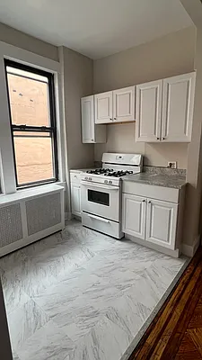 Rented by Kingdom Equities MGMT LLC | media 9