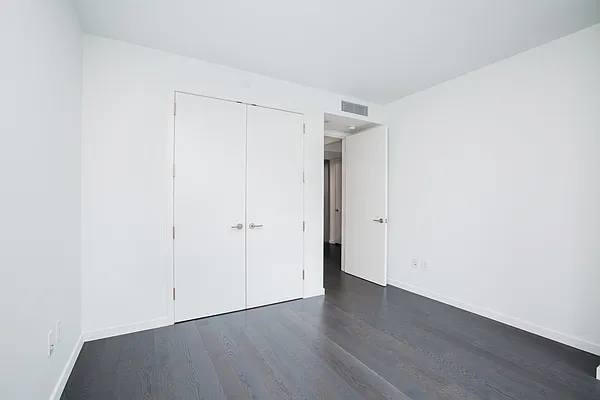 Rented by Landmark Property Holdings LLC | media 9