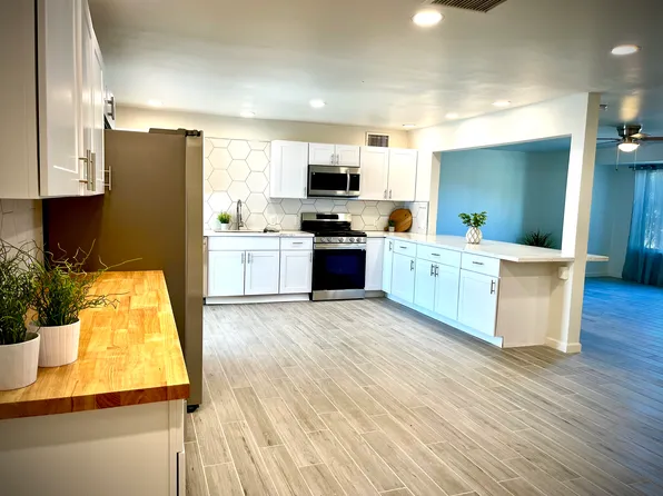 901 E Rose Ln, Phoenix, AZ 85014