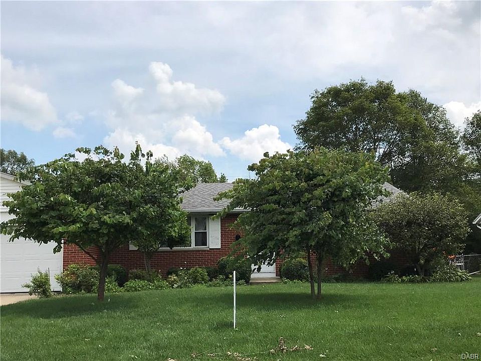 1st image of 255 Cedar Dr
