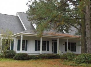 111 Berkshire Dr, Winterville, NC 28590