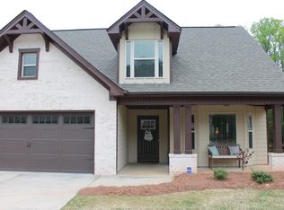 109 Stonecrest Dr, Carrollton, GA 30116