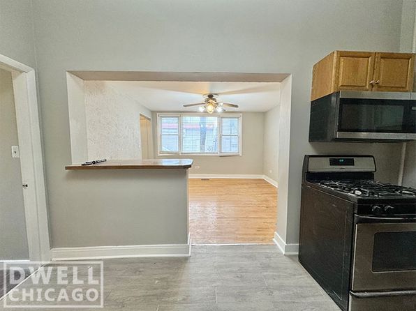 1824 S Canalport Ave #1