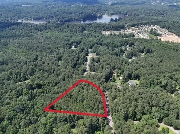 1460 Corley Rd, Snellville, GA 30039