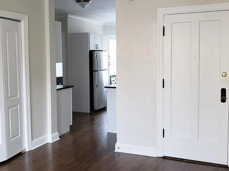 3841 N Greenview Ave #1W1W — Photo 4