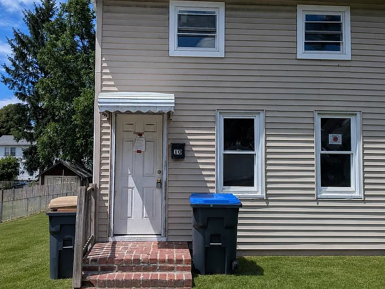 10 Norris St — Photo 2