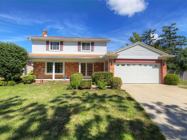 45412 Embassy Ct, Canton, MI 48187